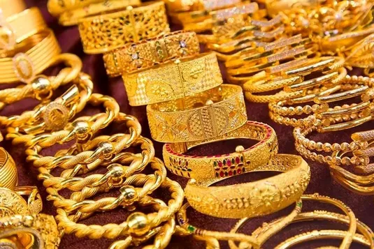 قیمت طلا ۱۸ عیار امروز پنجشنبه ۱۸ دی ۱۴۰۴/ کاهش قیمت طلا + جزئیات