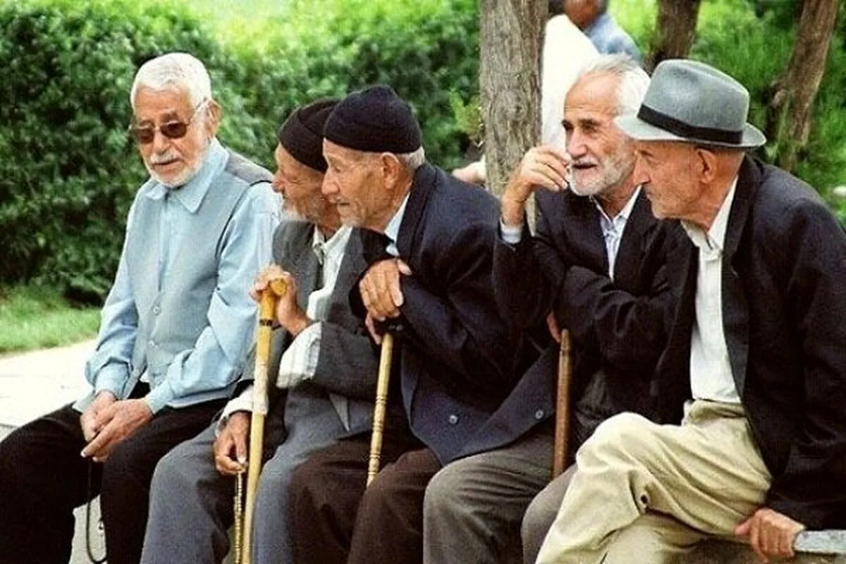 اعلام زمان واریز عیدی بازنشستگان +مبلغ