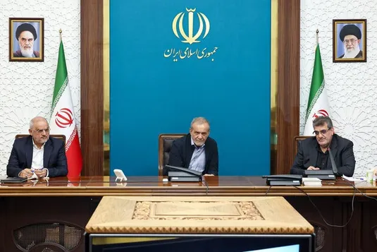 تأکید پزشکیان بر ضرورت ایجاد تغییرات بنیادین در رفتار مدیریت دولتی در مدیریت هزینه&zwnj; و مصرف انرژی