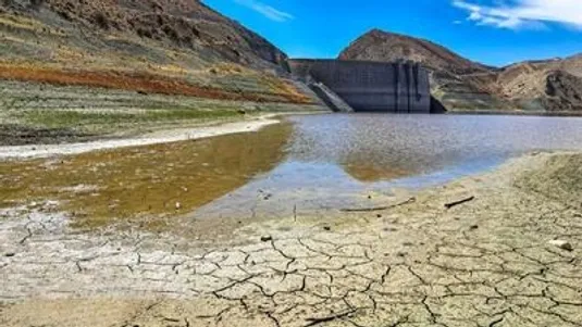 زمستان تهران خشک&zwnj;تر از تابستان شد!