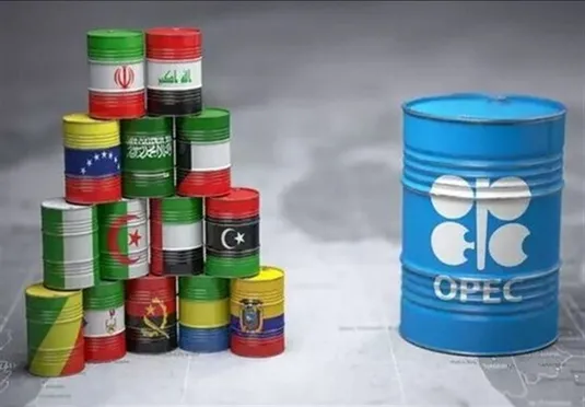 سقوط و صعود پیاپی نفت / واکنش شدید به مواضع مجازی آمریکا و ایران